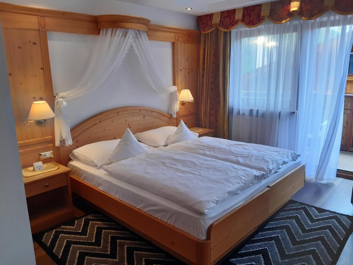 Garni Franca B&B Sëlva di Val Gardena Eksteriør billede