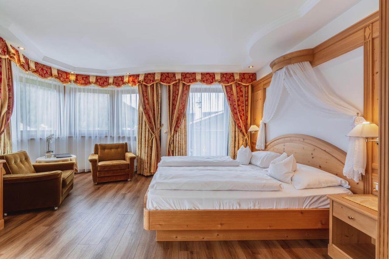 Garni Franca B&B Sëlva di Val Gardena Eksteriør billede