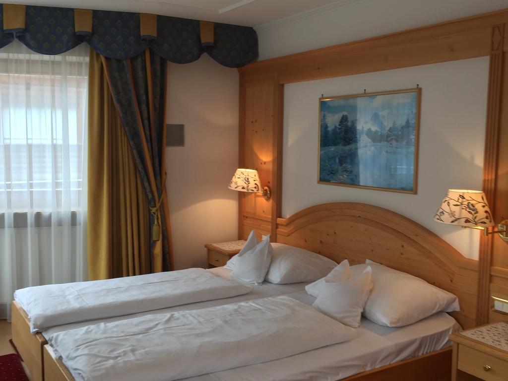 Garni Franca B&B Sëlva di Val Gardena Eksteriør billede