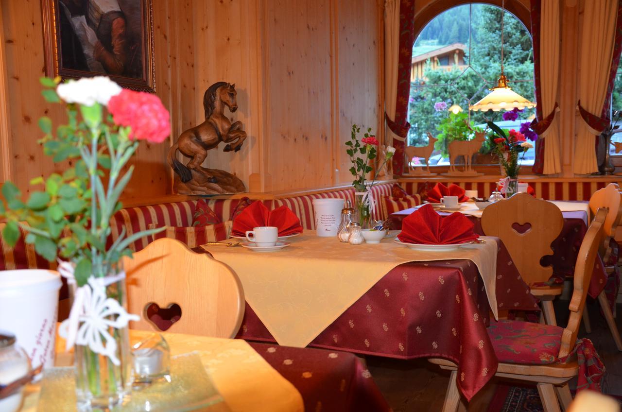 Garni Franca B&B Sëlva di Val Gardena Eksteriør billede
